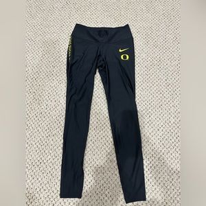 Nike University of Oregon Ducks leggings size small